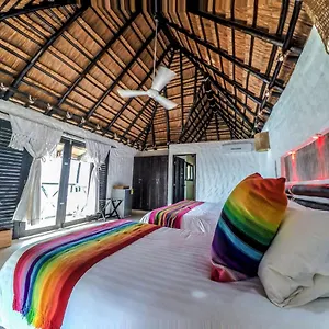 Jaba Nibue Hotel